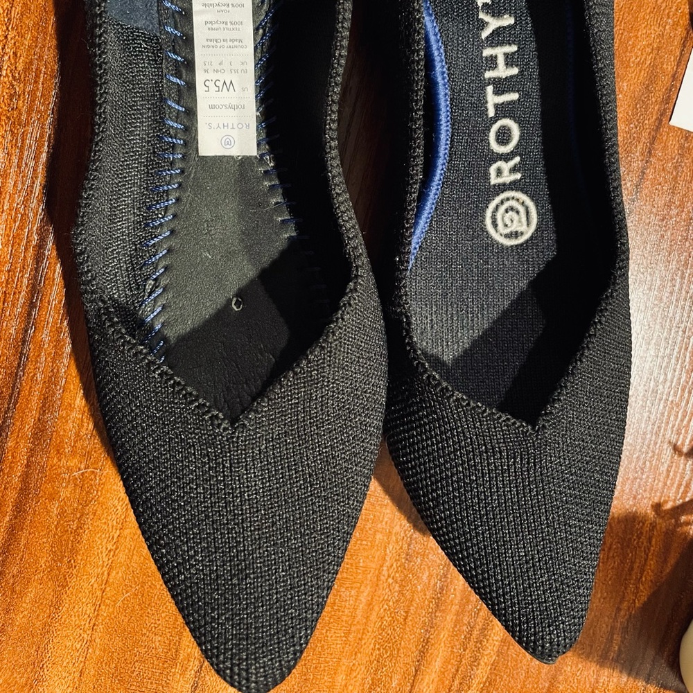Rothy’s The Point in Black